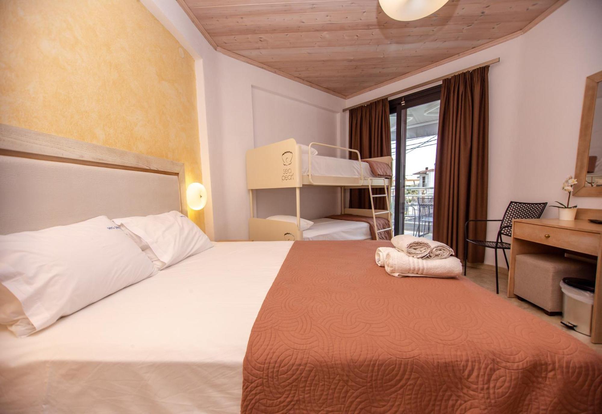 Sea Pearl Luxury Apartments Nea Vrasna Exterior foto